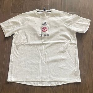 Adidas White Short-Sleeve Manchester United Official Club T Shirt